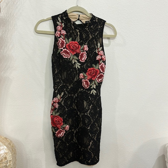 As U Wish Dresses & Skirts - As U Wish Black and Floral Cocktail Party Dress Size Small